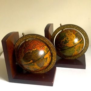 🇮🇹 Wood BOOKENDS Old World Rotating Globe Map